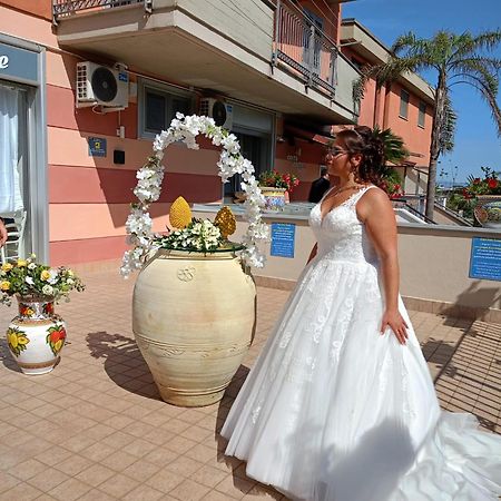 Costa Costa Rooms Sant'Egidio del Monte Albino Екстериор снимка