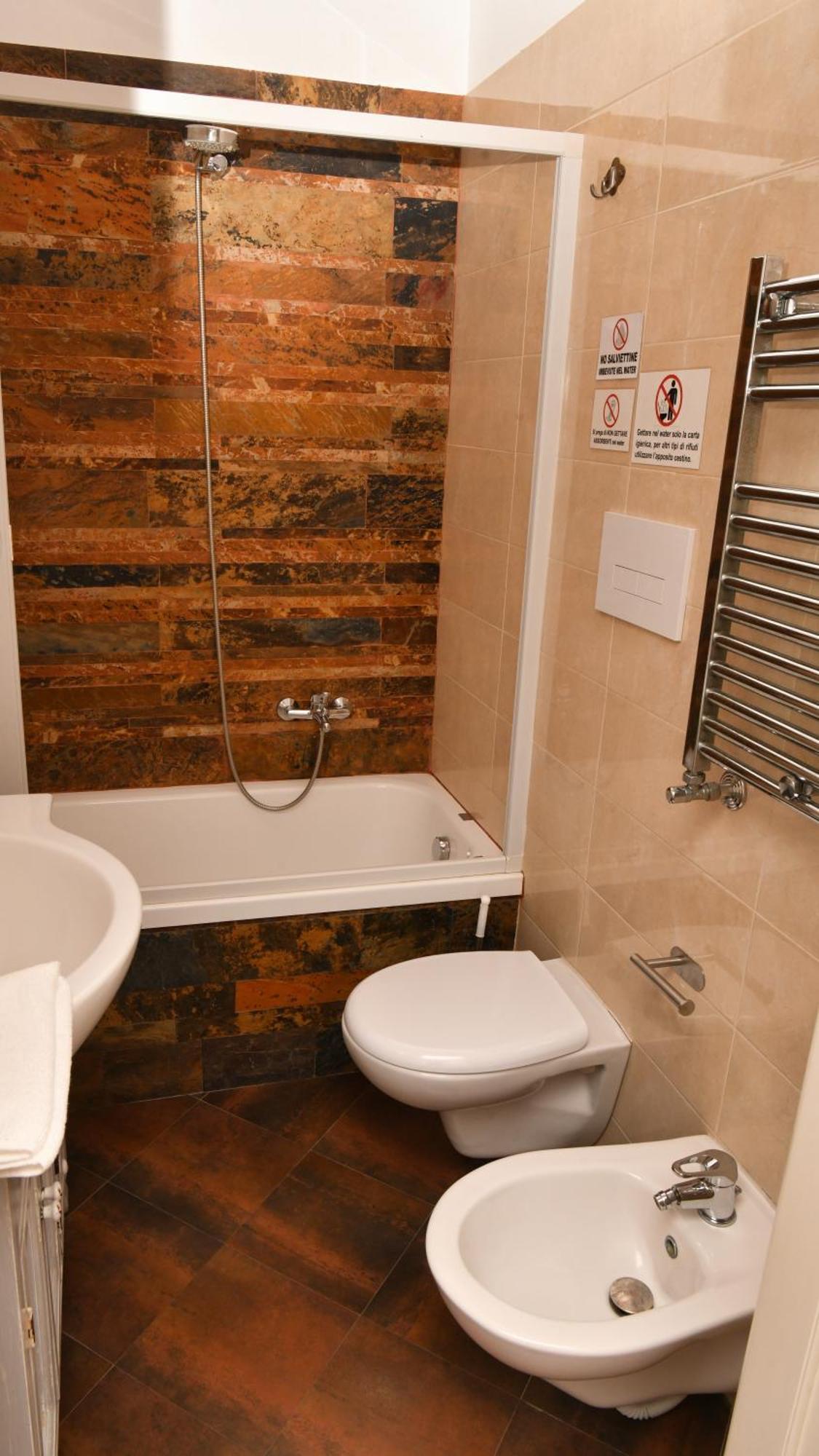 Costa Costa Rooms Sant'Egidio del Monte Albino Екстериор снимка