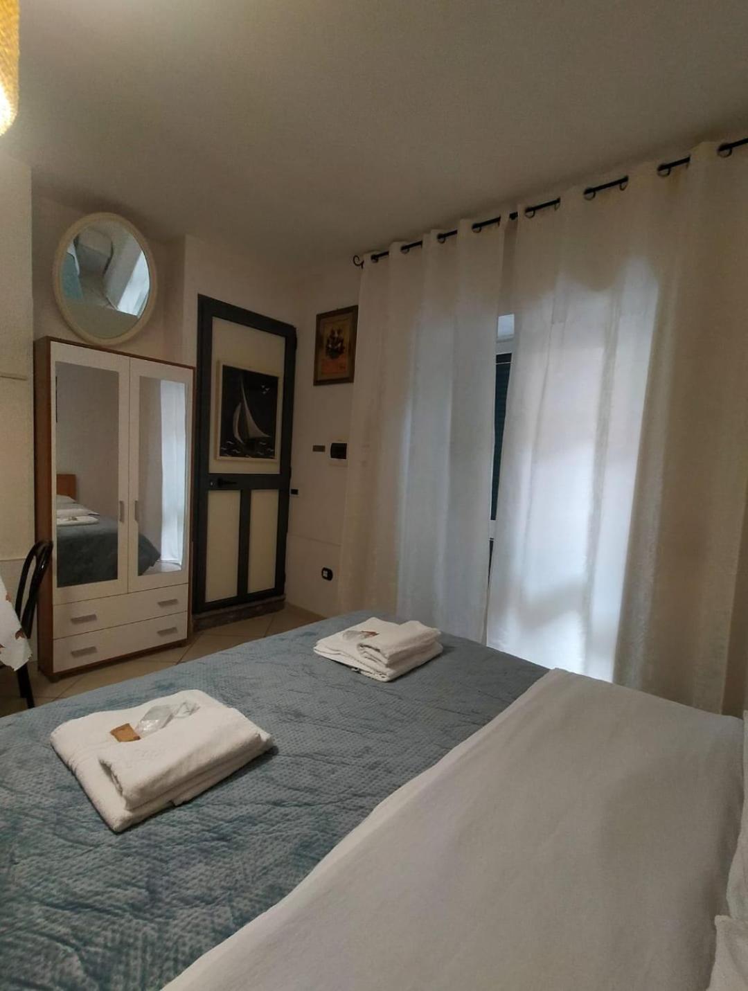 Costa Costa Rooms Sant'Egidio del Monte Albino Стая снимка